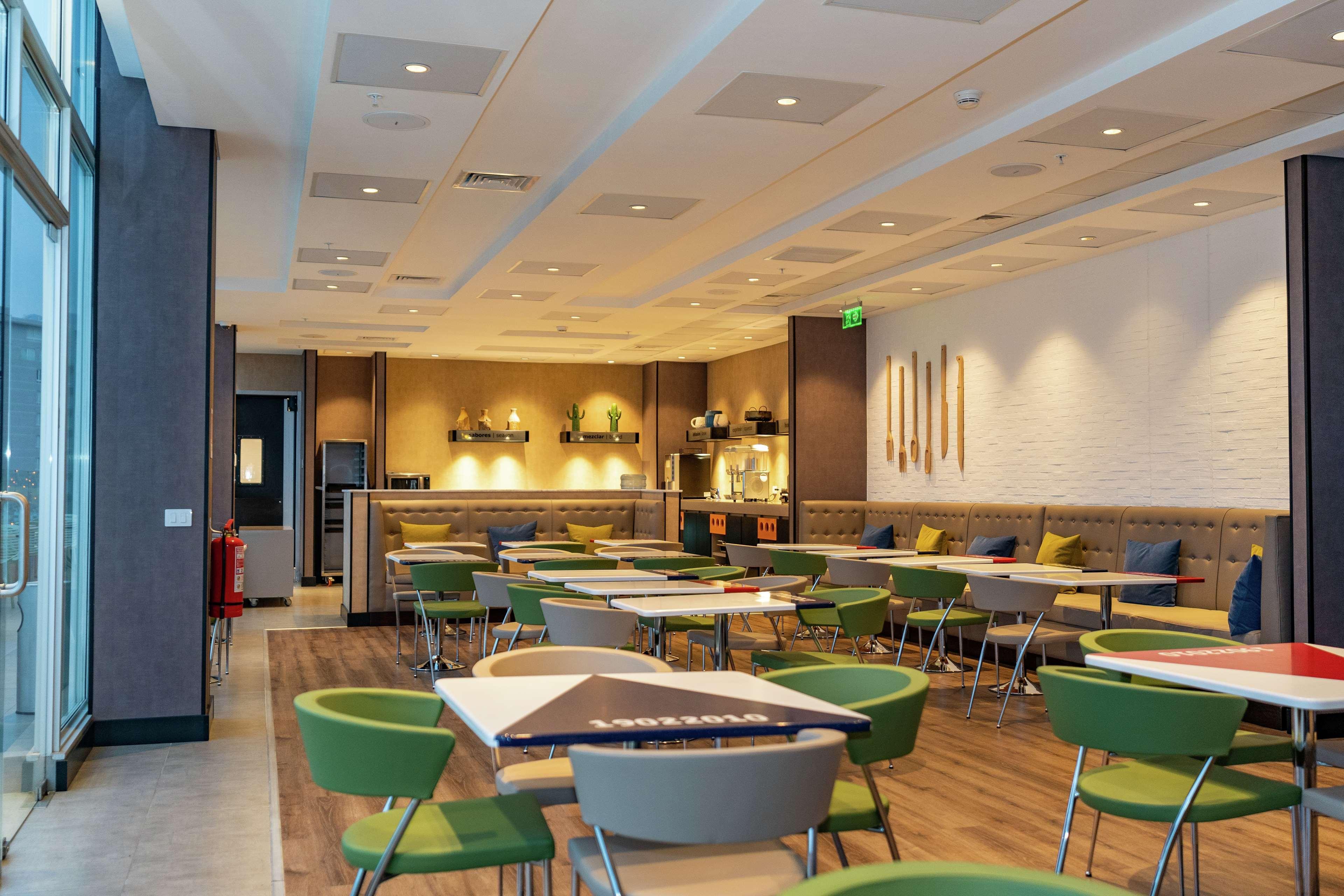 Hampton By Hilton Antofagasta Hotel Buitenkant foto