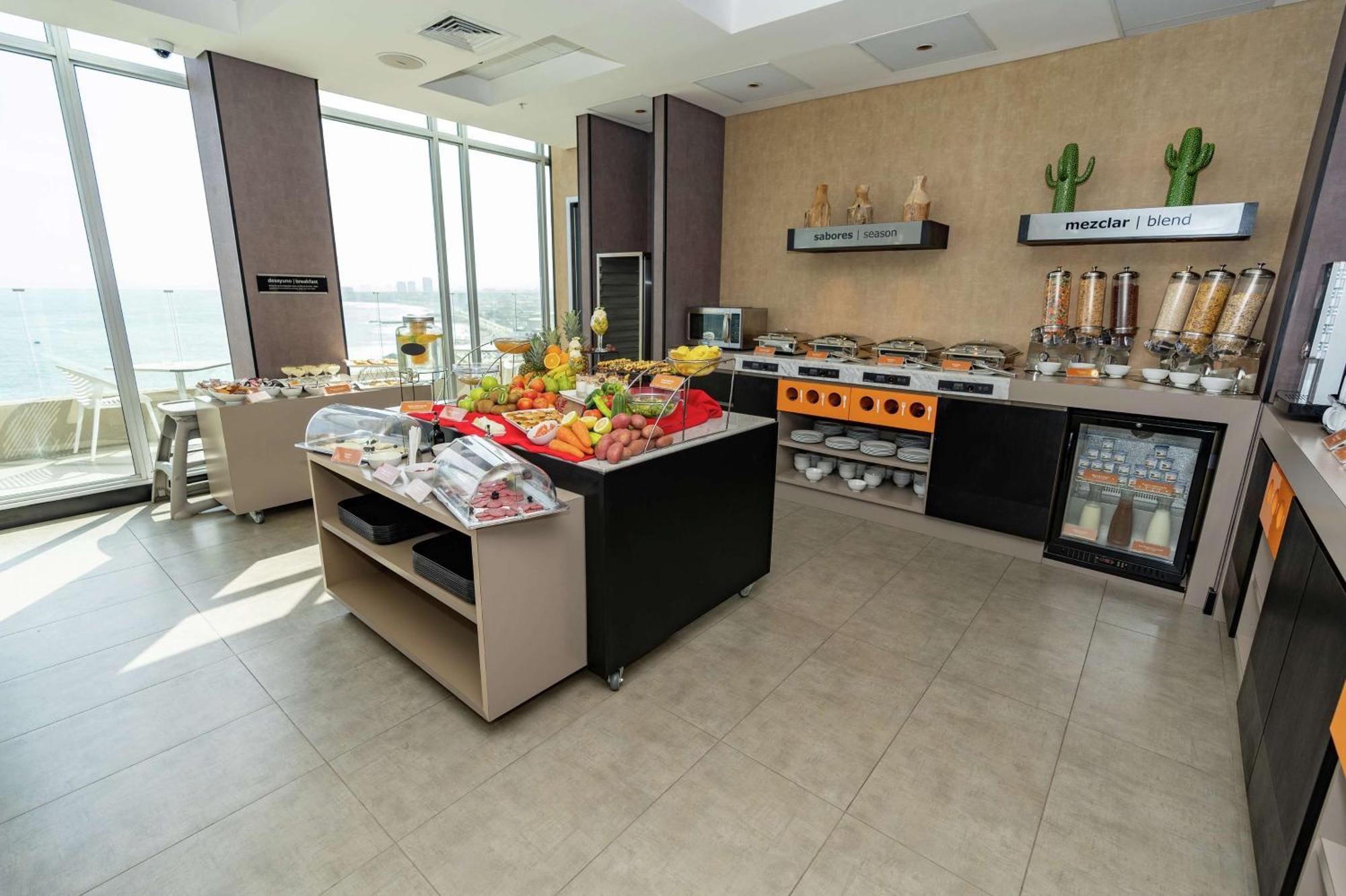 Hampton By Hilton Antofagasta Hotel Buitenkant foto